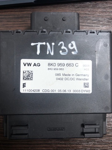 Стабілізатор напруги 8K0959663C VAG