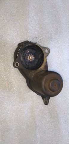 Мотор приводу гальмівного супорта заднього стояночної системи 8K0998281A PORSCHE