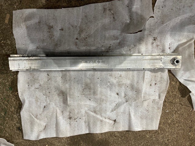 Балка бампера переднього 8R0807113D PORSCHE