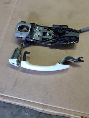 Ручка двері в зборі 8V0837205AGRU VAG