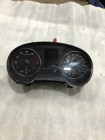 Щиток приладів (комбінація) 8V0920960S VAG