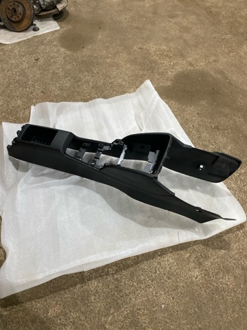 Консоль центральна панелі керування 8V18632416PS VAG