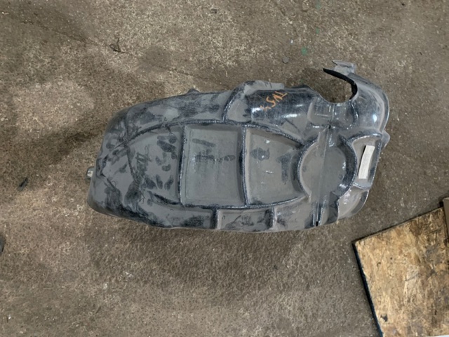 Підкрилок заднього крила, лівий 8V5810171B VAG