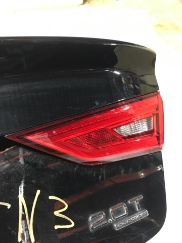 Стоп задній 8V5945094C VAG