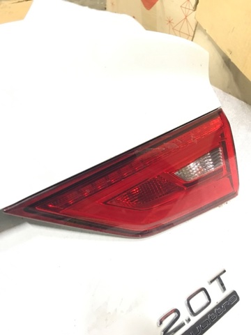 Стоп задній 8V5945094J VAG