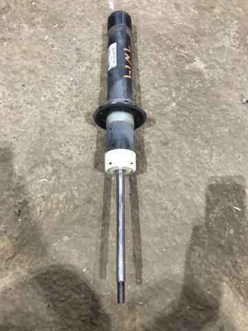Стойка амортизатора передняя 8W0413031AK VAG