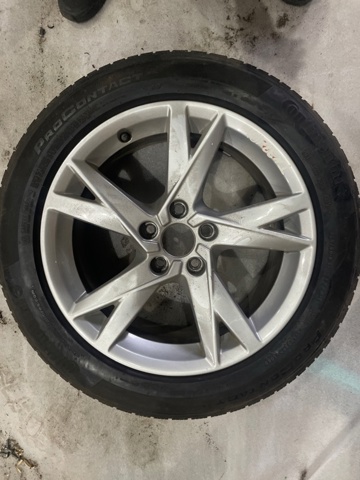 Диски колісні литі (легкосплавні, титанові) 8W0601025K VAG