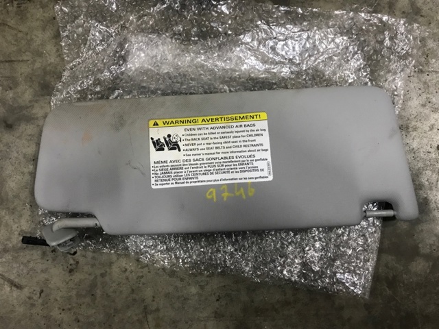 Козирок протисонячний 8W0857551AAEA7 VAG