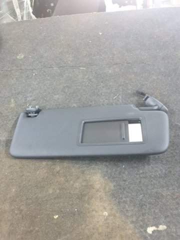 Козирок сонцезахисний автомобіля 8W0857552AM7C0 VAG