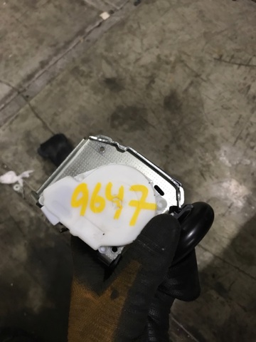 Пасок безпеки задній правий 8W0857806AV04 VAG