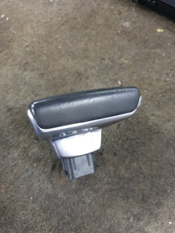 Важіль КПП 8W1713140DIBR VAG