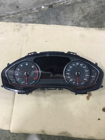 щиток приладу 8W6920870A VAG