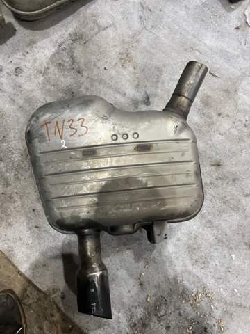 Вихлопна труба 8W7253610 VAG