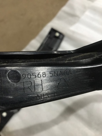 Датчик відкриття кришки багажника/задніх дверей (ляди) 905685NA0A NISSAN