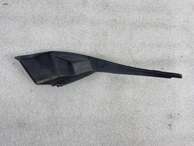 Заглушка жабо збоку 91423SG000 SUBARU