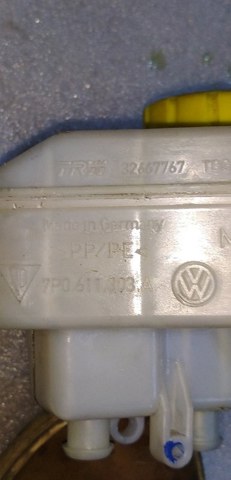 Бачок гальмівної рідини 95835511300 PORSCHE