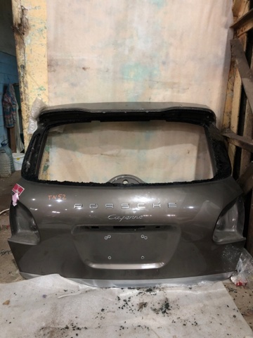 Кришка багажника кузова 95851201105GRV PORSCHE