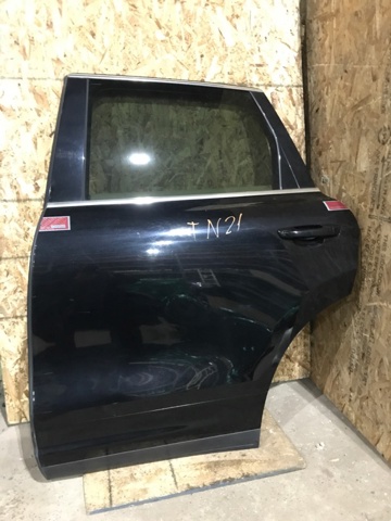 Двері задні 95853301100GRV PORSCHE