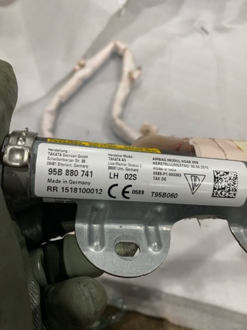 Подушка безпеки, збоку ліва айрбег 95B880741 PORSCHE