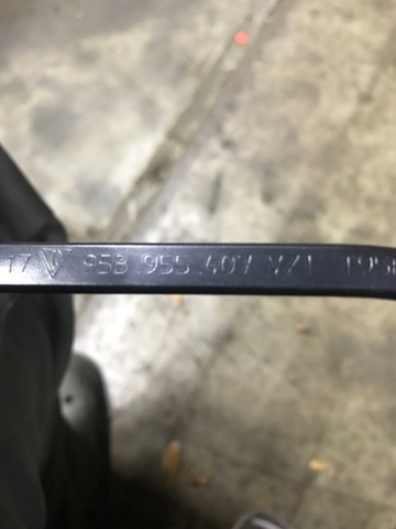 Важіль-поводок склоочисника лобового скла 95B955407 PORSCHE