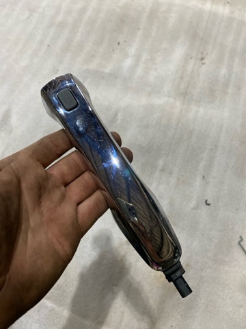 Ручка передньої двері зовнішня BB5Z7822404CA FORD
