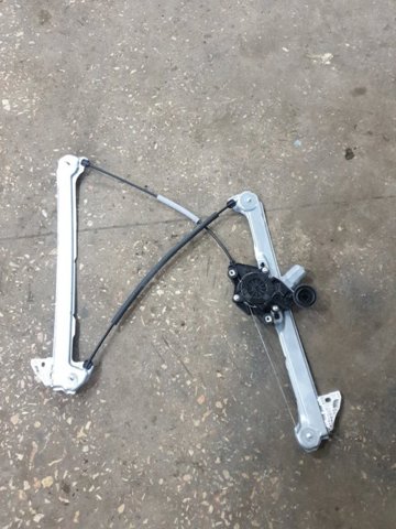 Склопідйомник передньої лівої двері BCJH59590A MAZDA