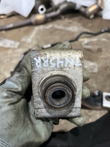 Сайлентблок заднього верхнього важеля CB5Z5A638A FORD