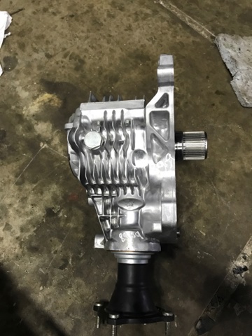 Коробка роздавальна CN0627500A MAZDA