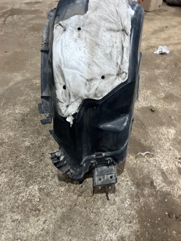 Підкрилок задній правий FB5Z7828370C FORD