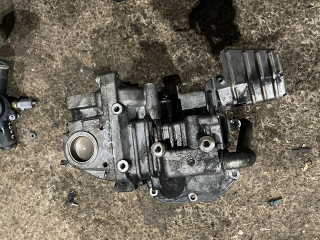 Клапан EGR рециркуляції газів LR033373 LAND ROVER