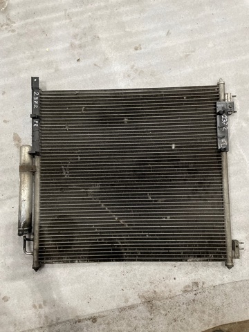 Радіатор кондиціонера LR035791 LAND ROVER