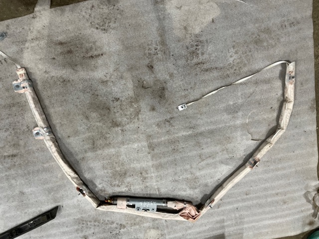 Подушка безпеки, збоку ліва айрбег LR037933 LAND ROVER