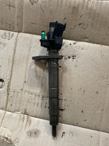 Форсунка паливна LR066229 LAND ROVER