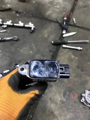 Котушка PE2018100A MAZDA