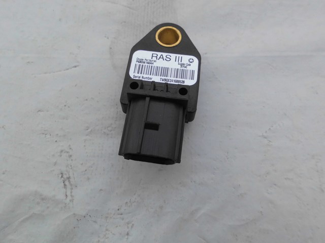 Датчик Ейрбег передній 68056160AA CHRYSLER
