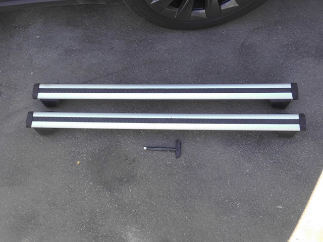 Рейлінг даху, комплект 8R0071151G VAG