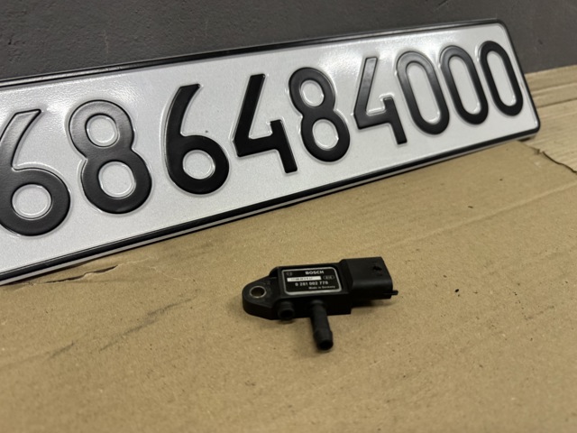 Датчик тиску вихлопних газів 0281002770 BOSCH