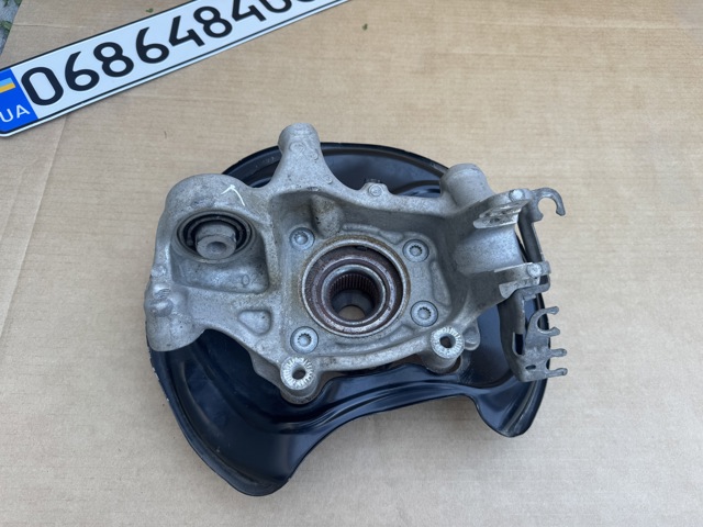 Цапфа поворотного кулака 4M0505431AJ VAG