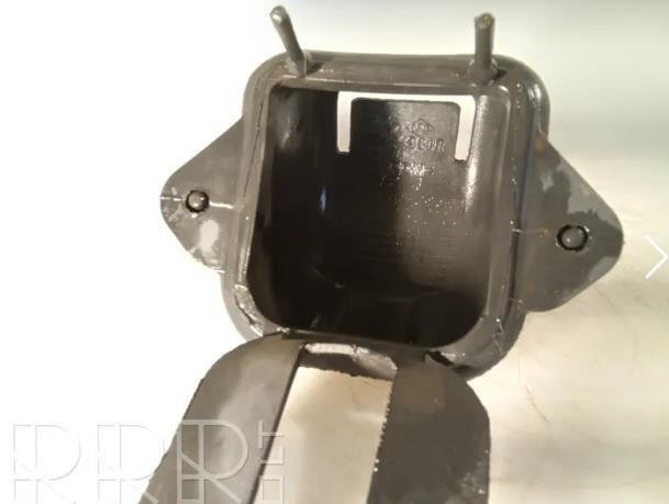 828401961R Renault (RVI)
