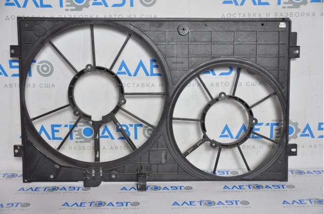 Корпус вентилятора радіатора audi a3 8p 3.2 fsi 1K0121207BB9B9