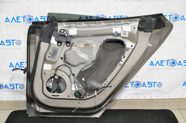 Двері задні в зборі 6006566E0H TESLA