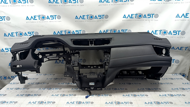 Торпедо передняя панель с airbag nissan rogue 14-20 черн bose, тип 2 682006FL0A