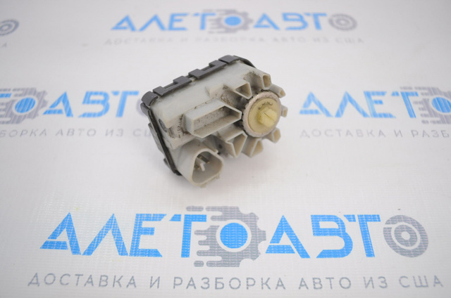 Motor headlamp leve / вартість доставки в україну оплачується окремо 8566112020