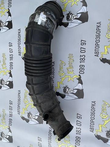 Патрубок повітряний, вихід повітряного фільтра 281382B200 HYUNDAI