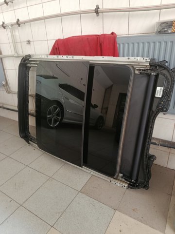 Люк в зборі 54107445467 BMW