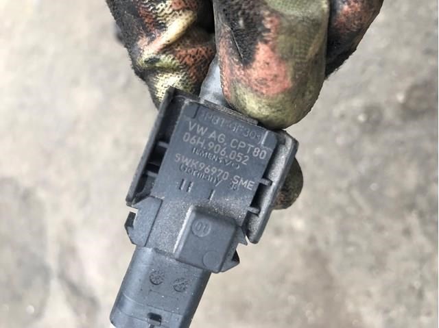 Датчик наддува 06H906052 VAG