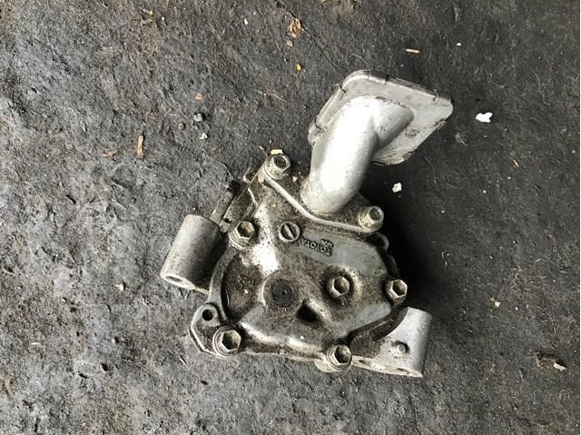 Помпа масляна 1510028020 TOYOTA