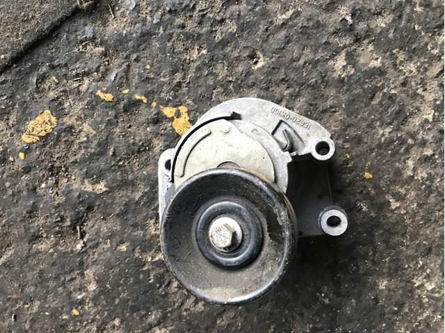 Натягувач приводного ременя 166200W100 TOYOTA