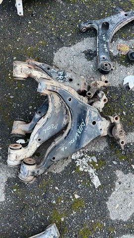 Поперечний важіль 4806960010 TOYOTA