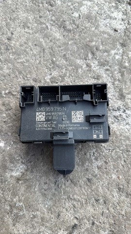Блок комфорту задніх дверей 4M0959795N PORSCHE